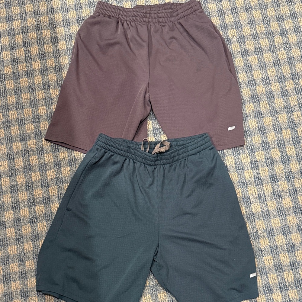 Amazon Essentials Men's Athletic Shorts - Grey and  Dark Green. Size medium